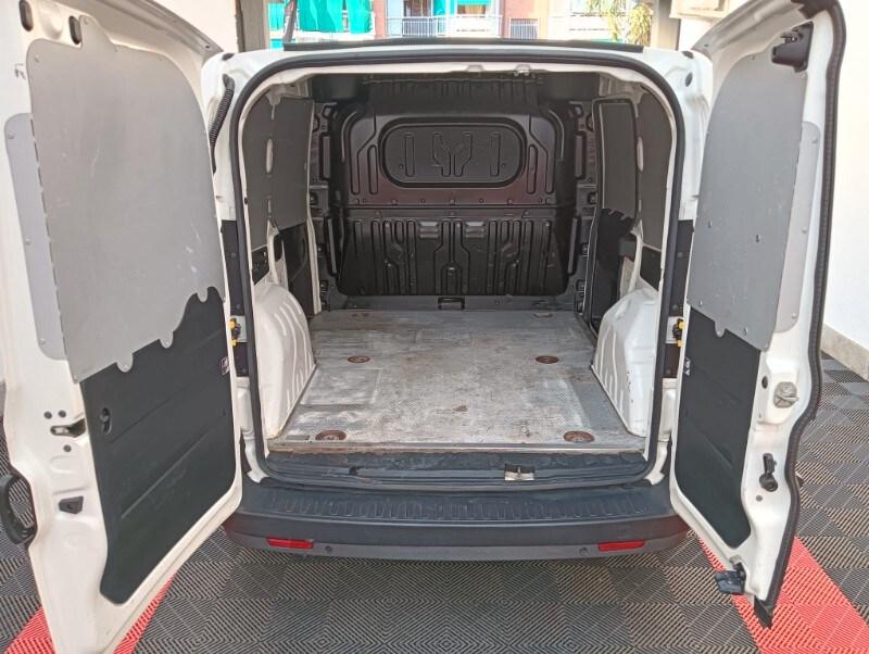 FIAT Doblò 3ª serie Doblò 1.6 MJT 120CV PC-T...