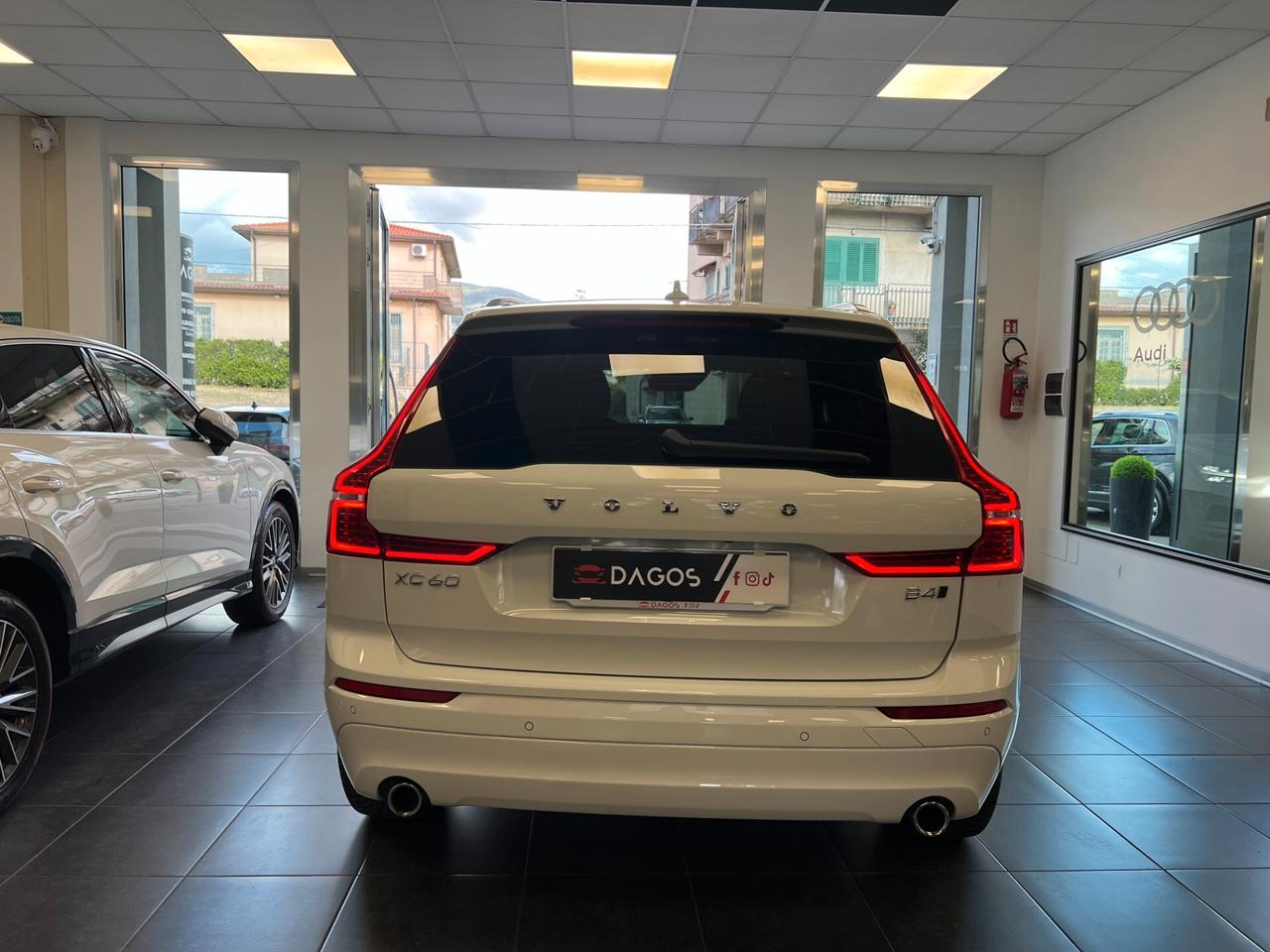 Volvo XC 60 X B4 (d) AWD Geartronic Momentum