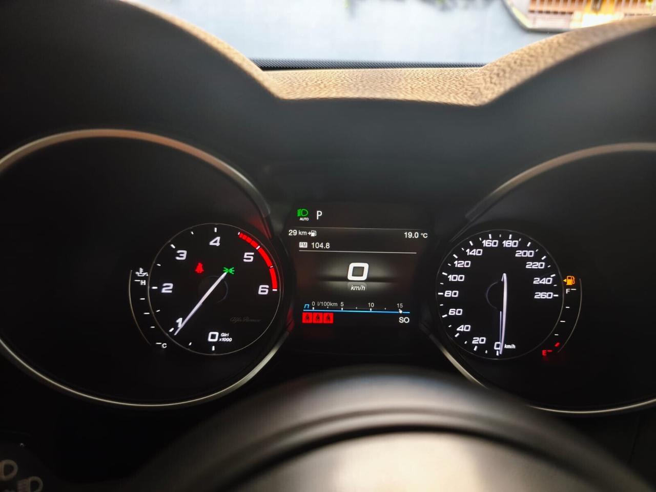 Alfa Romeo Stelvio 2.2 Turbodiesel 190 CV AT8 Q4 Sprint 86000KM !!!