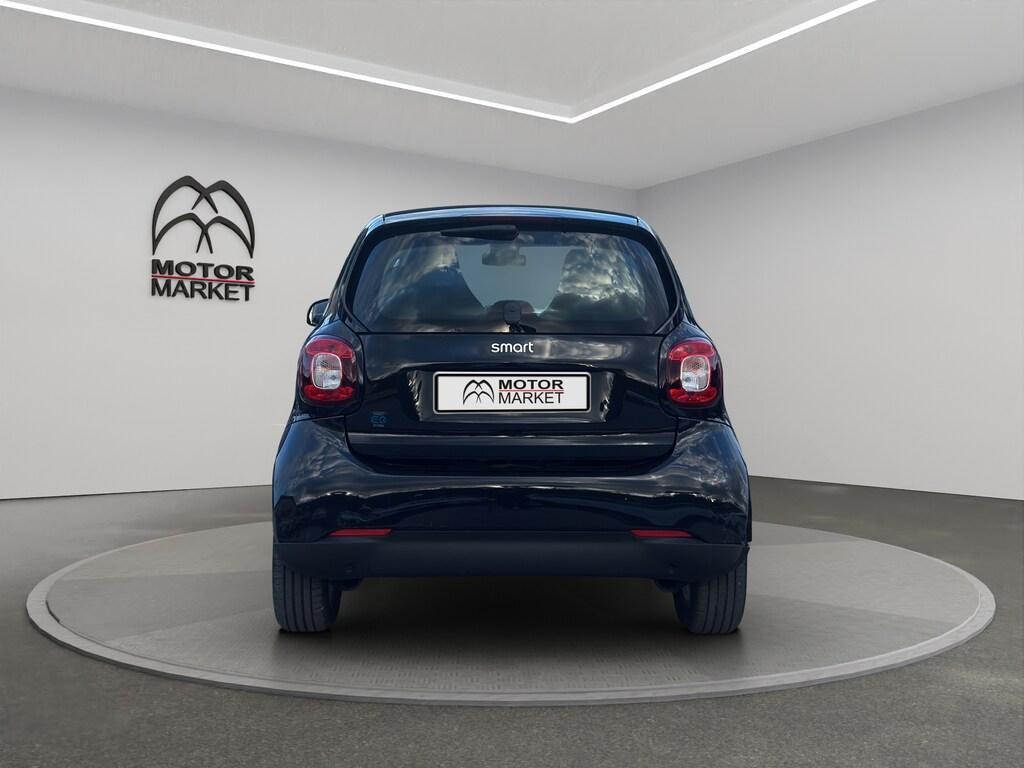 Smart fortwo EQ Pure