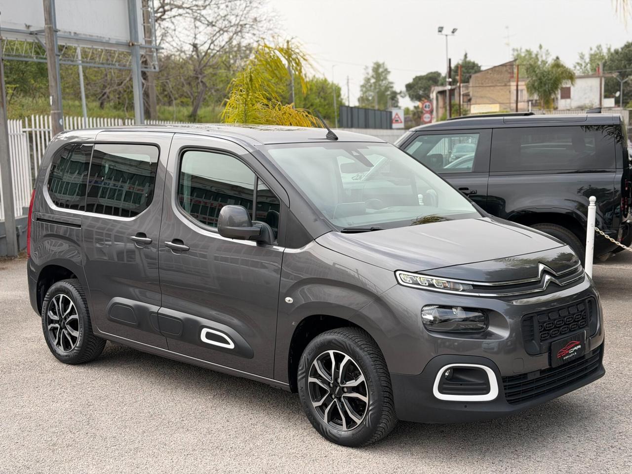 Citroen Berlingo BlueHDi 100CV Shine 2021