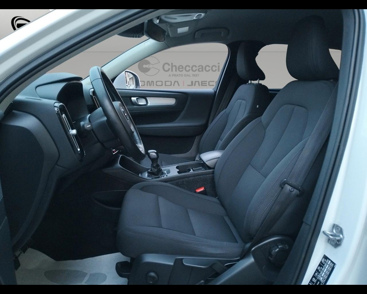 VOLVO XC40 (2017-->) XC40 T2 Business