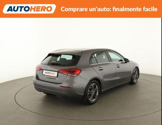 MERCEDES-BENZ A 200 Automatic Executive