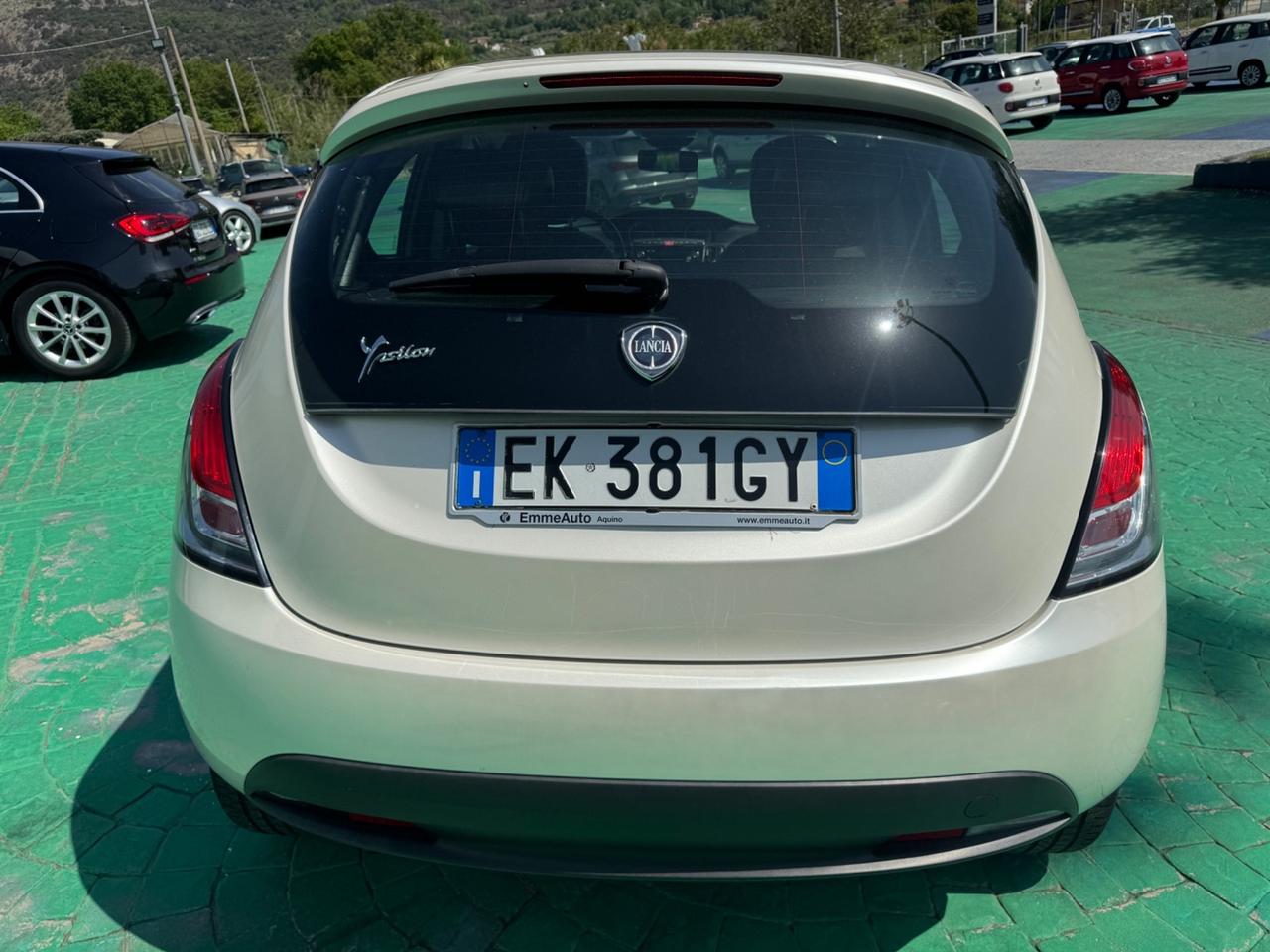 Lancia Ypsilon 1.2 69 CV 5 porte S&S Platinum