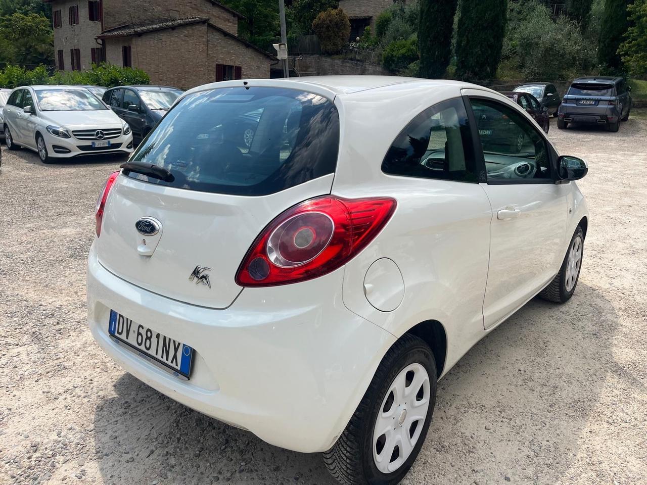Ford Ka 1.2 8V 69CV Titanium