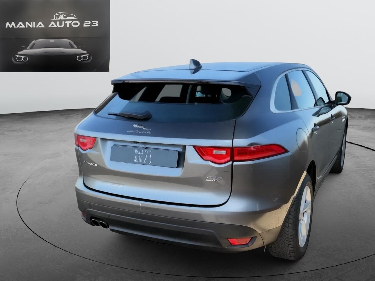Jaguar F-Pace 2.0 180 CV AWD R-DYNAMIC*UNIPRO*PELLE*