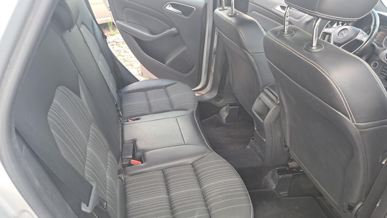 Mercedes-benz B 180 BlueEFFICIENCY Premium