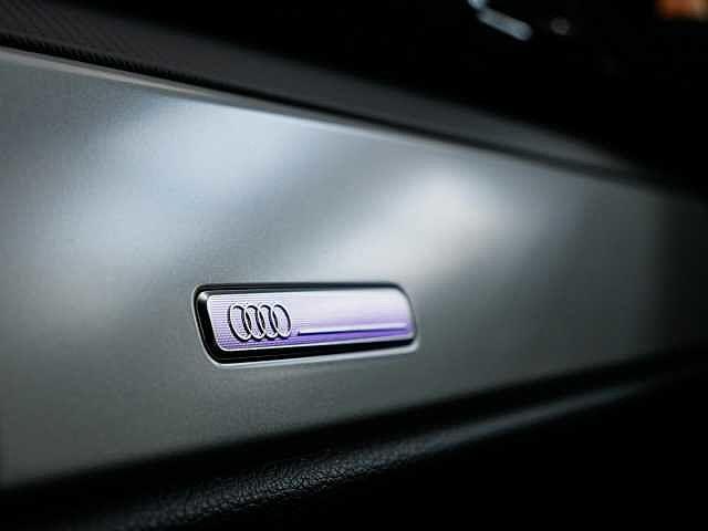 Audi Q3 35 TFSI 150cv MHEV Stronic Business