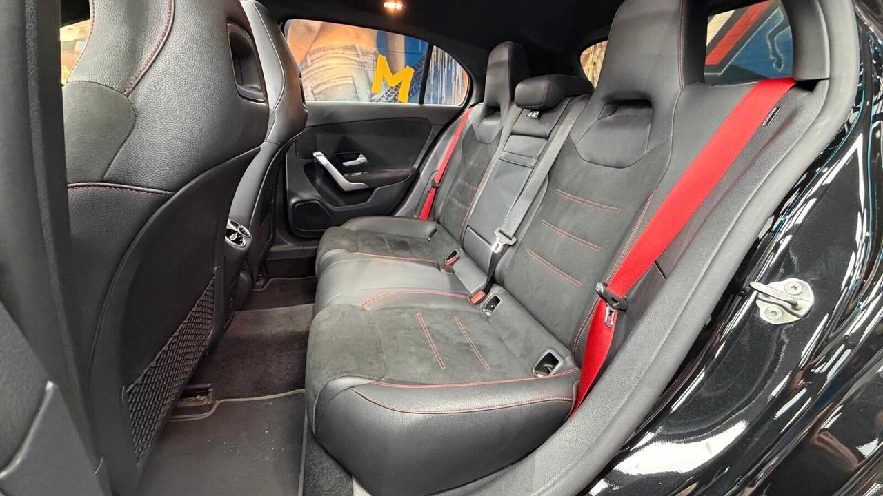 Mercedes-benz A 35 AMG 4MATIC (614)