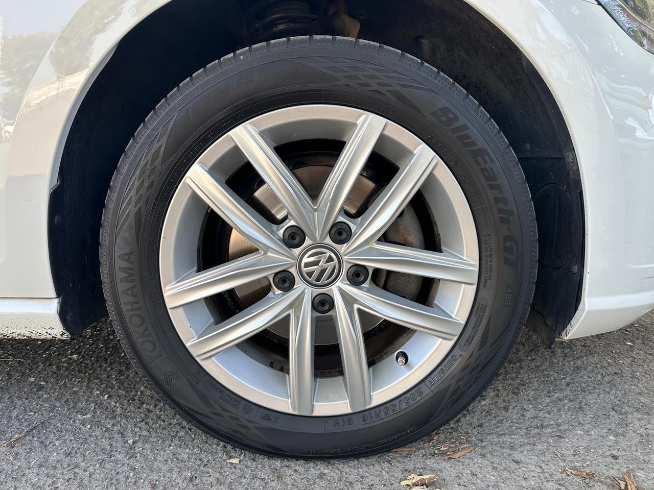 Volkswagen Golf 1.5 TGI DSG 5p. (Garanzia 24 Mesi)