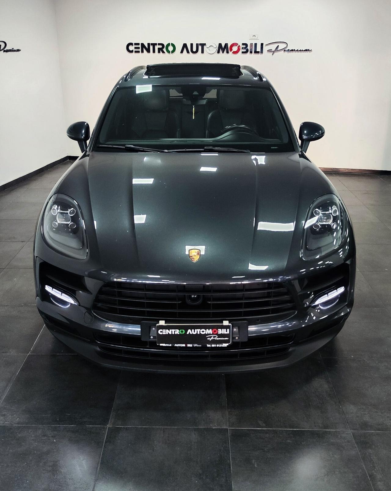 Porsche Macan 2.0 245cv Tetto Led