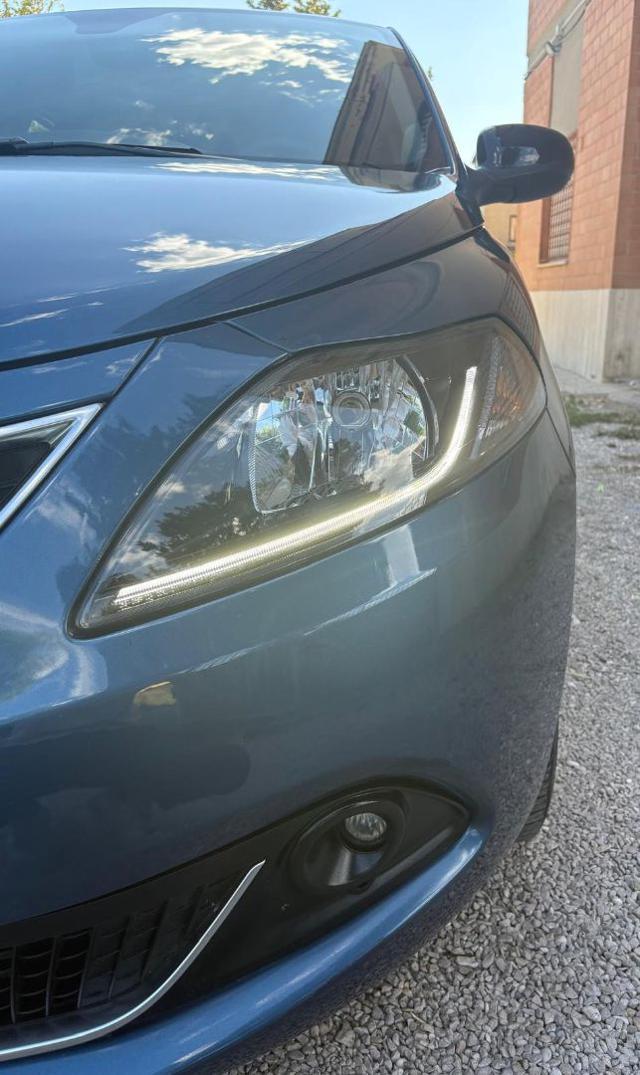 LANCIA Ypsilon 1.0 FireFly 5 porte S&S Hybrid Gold