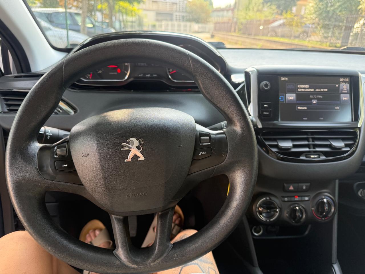 Peugeot 208 PureTech 82 5 porte Allure