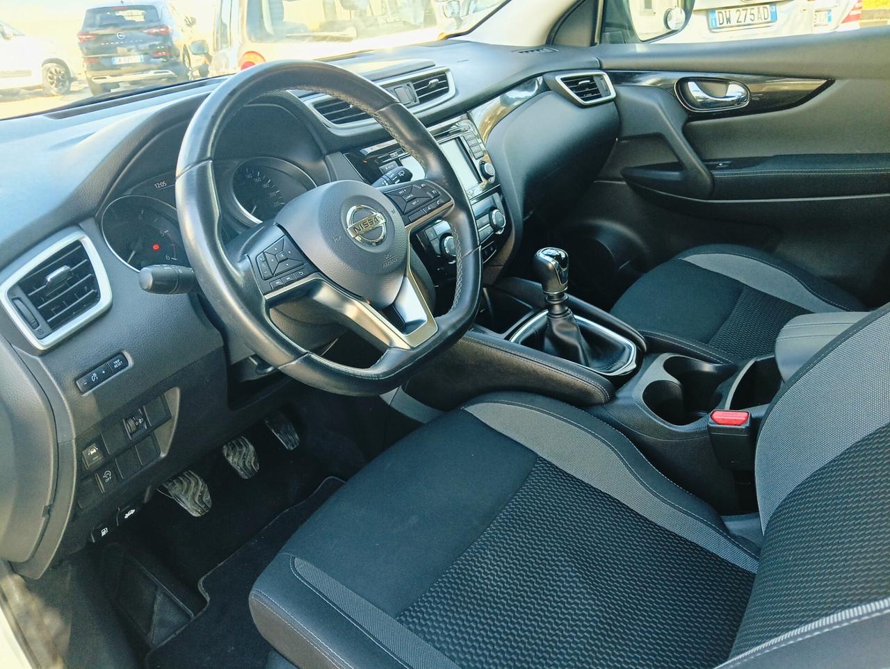 Nissan Qashqai 1.5 dCi 115 CV Business