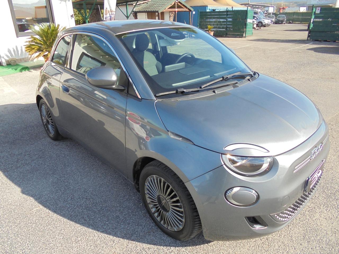 Fiat 500 500e Berlina 42 kWh Icon