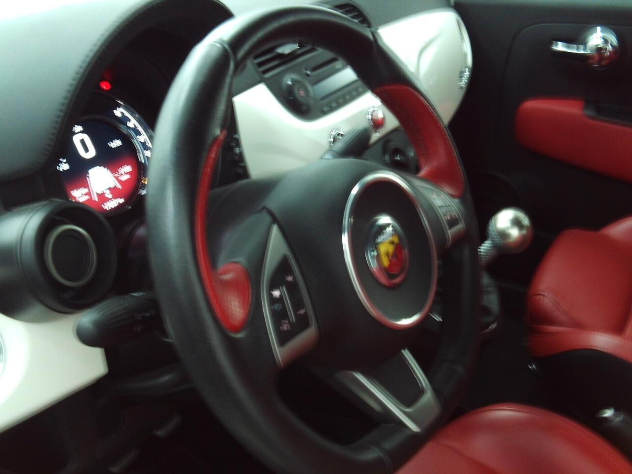 Abarth 595 1.4 Turbo T-Jet 165 CV Turismo