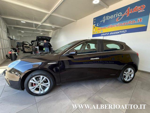 ALFA ROMEO Giulietta 1.6 JTDm-2 105 CV Distinctive