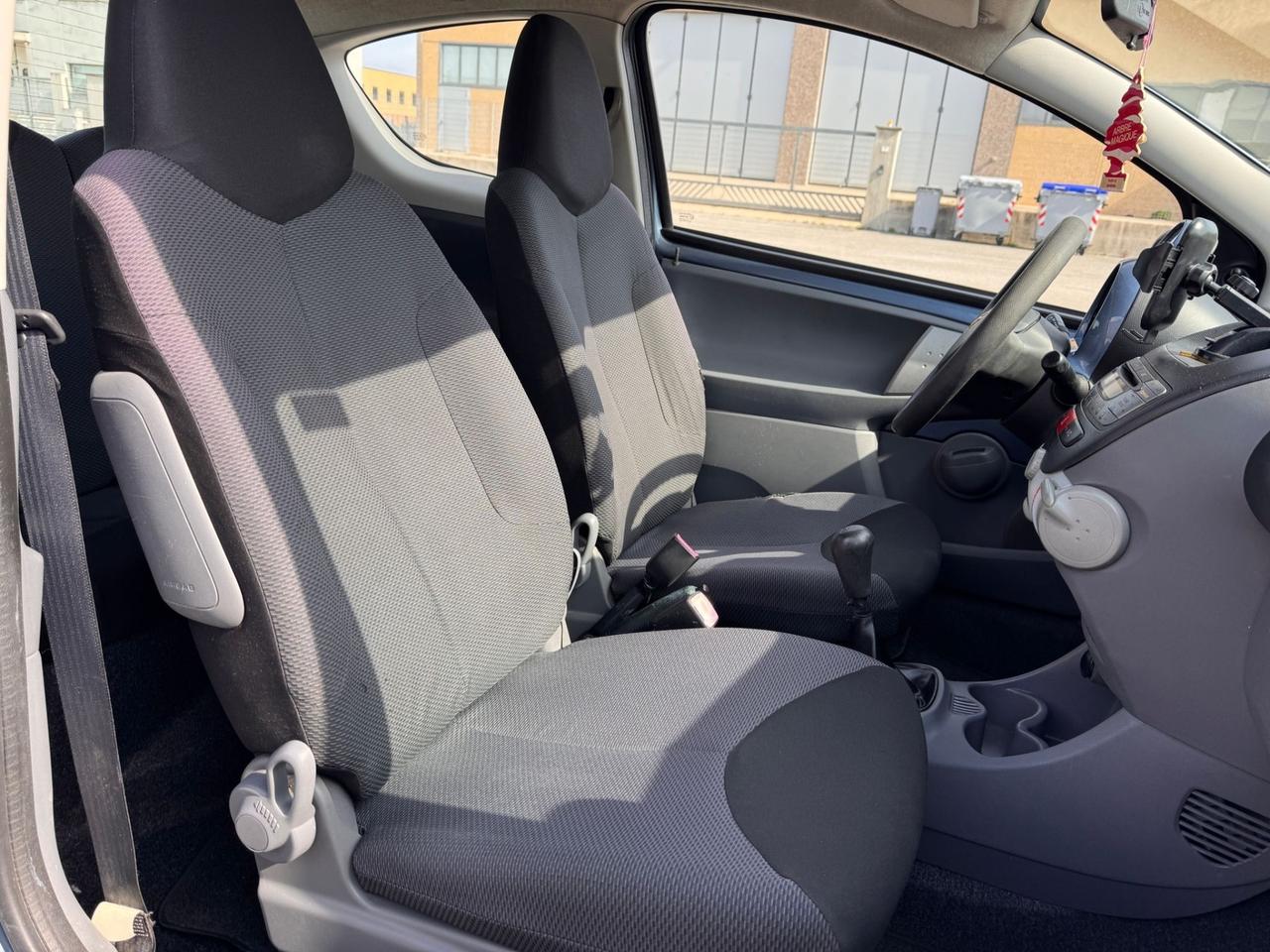 Toyota Aygo 12V VVT-i 93000 KM GARANZIA 12 MESI