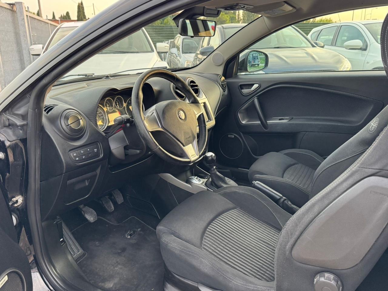 Alfa Romeo MiTo 1.4 T 155 CV Distinctive Sport Pack GPL