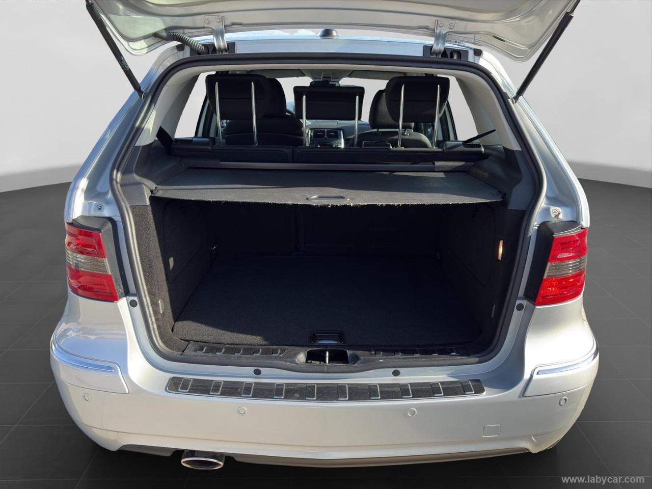 MERCEDES-BENZ B 180 CDI Premium