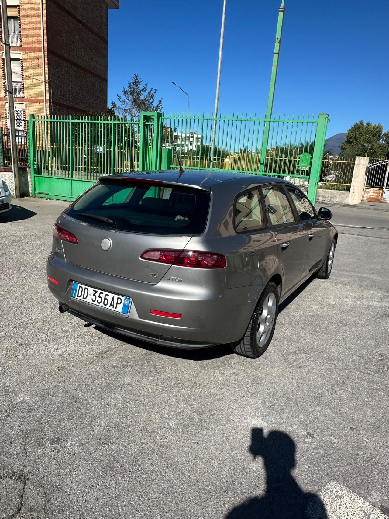 Alfa Romeo 159 1.9 JTDm Sportwagon