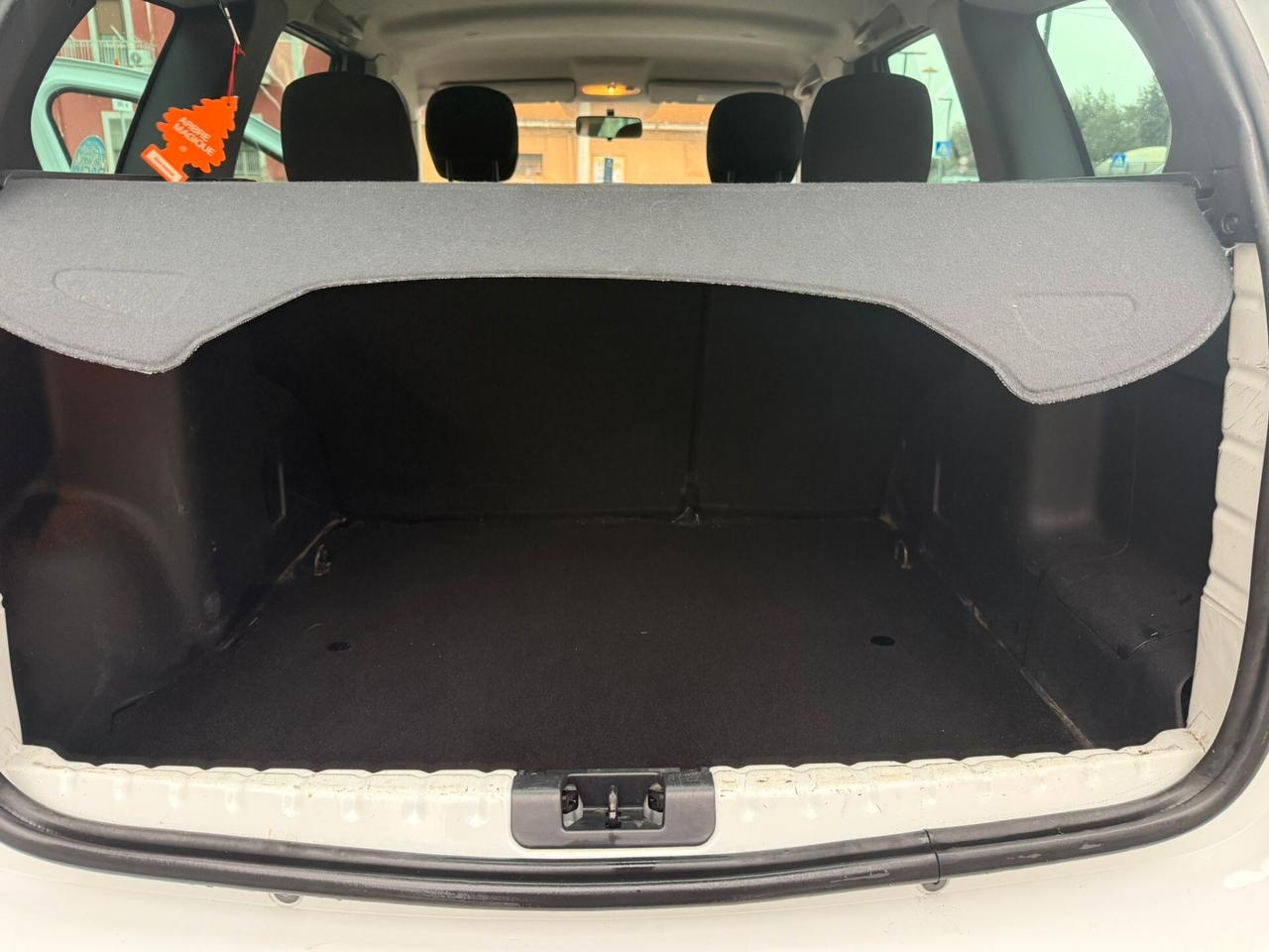 Dacia Duster 1.6 110CV 2011 TAGLIANDATA