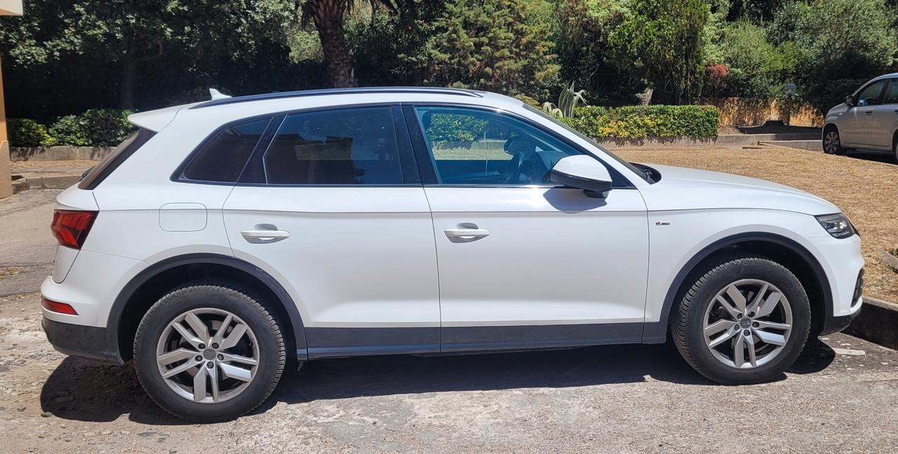 Audi Q5 40 TDI quattro S tronic S line