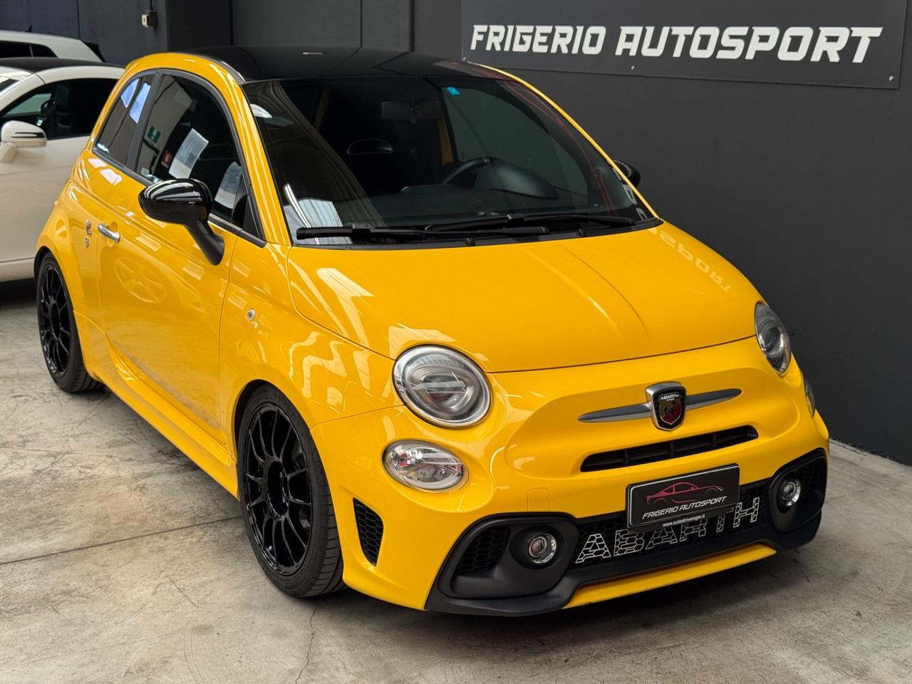 Abarth 595 1.4 Turbo T-Jet 160 CV Pista