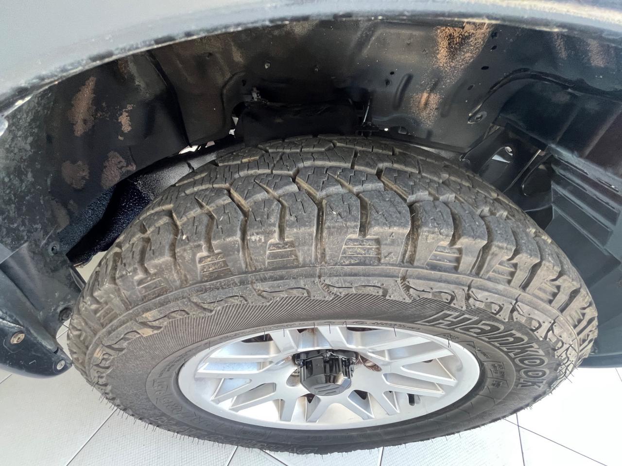 Suzuki Jimny 1.3i 16V cat 4WD JLX Più