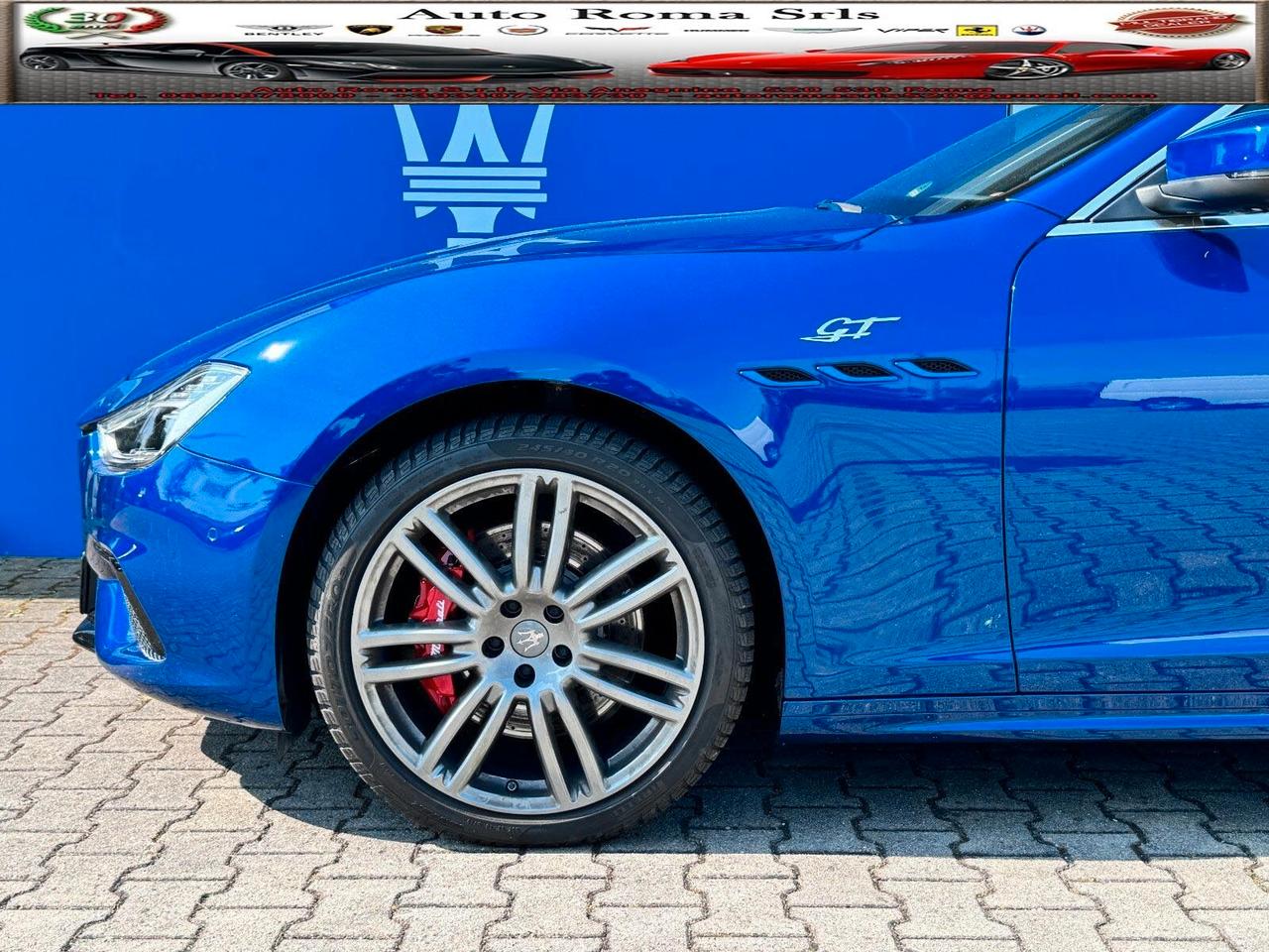 Maserati Ghibli 330 CV MHEV GT