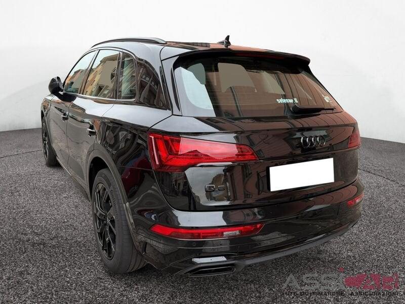 Audi Q5 Q5 35 2.0 tdi mhev 12V S line s-tronic