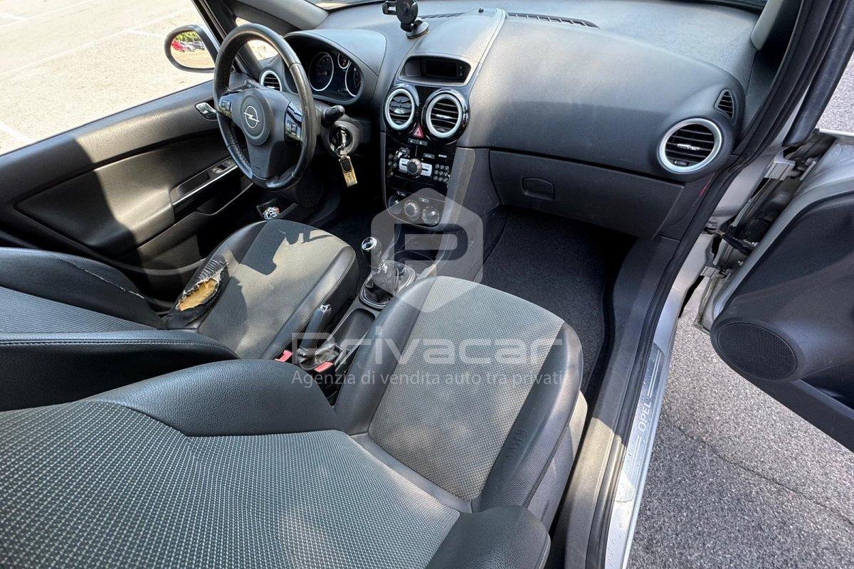 OPEL Corsa 1.2 5 porte Club