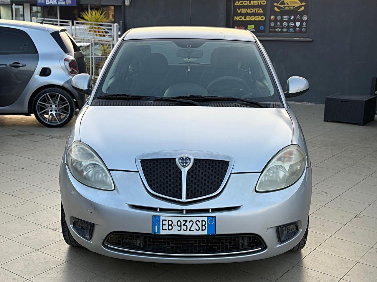 Lancia Ypsilon 1.2 Platino Gpl Valido