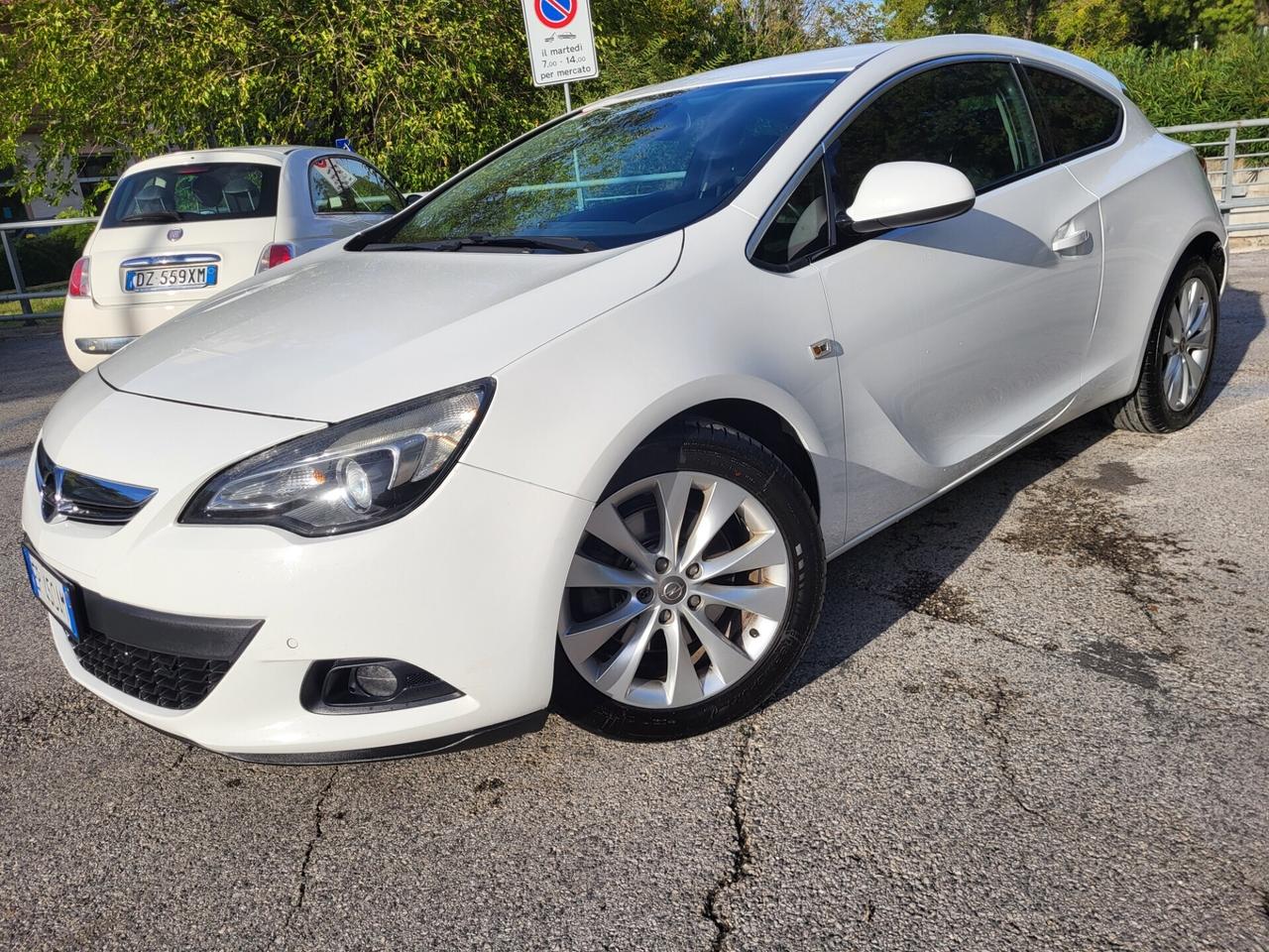 OPEL ASTRA 1,4 GTC-140 CV-3 PORTE-METANO-4 REVISIONI