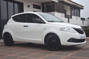 Lancia Ypsilon 1.2 Elefantino Blu