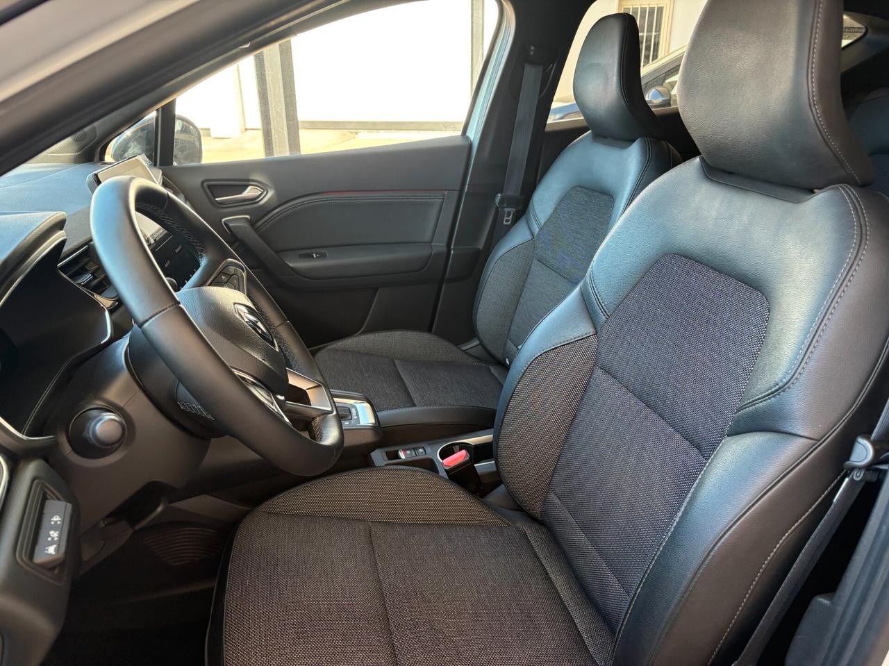 Renault Captur Full Hybrid E-Tech 145 CV Rive Gauche