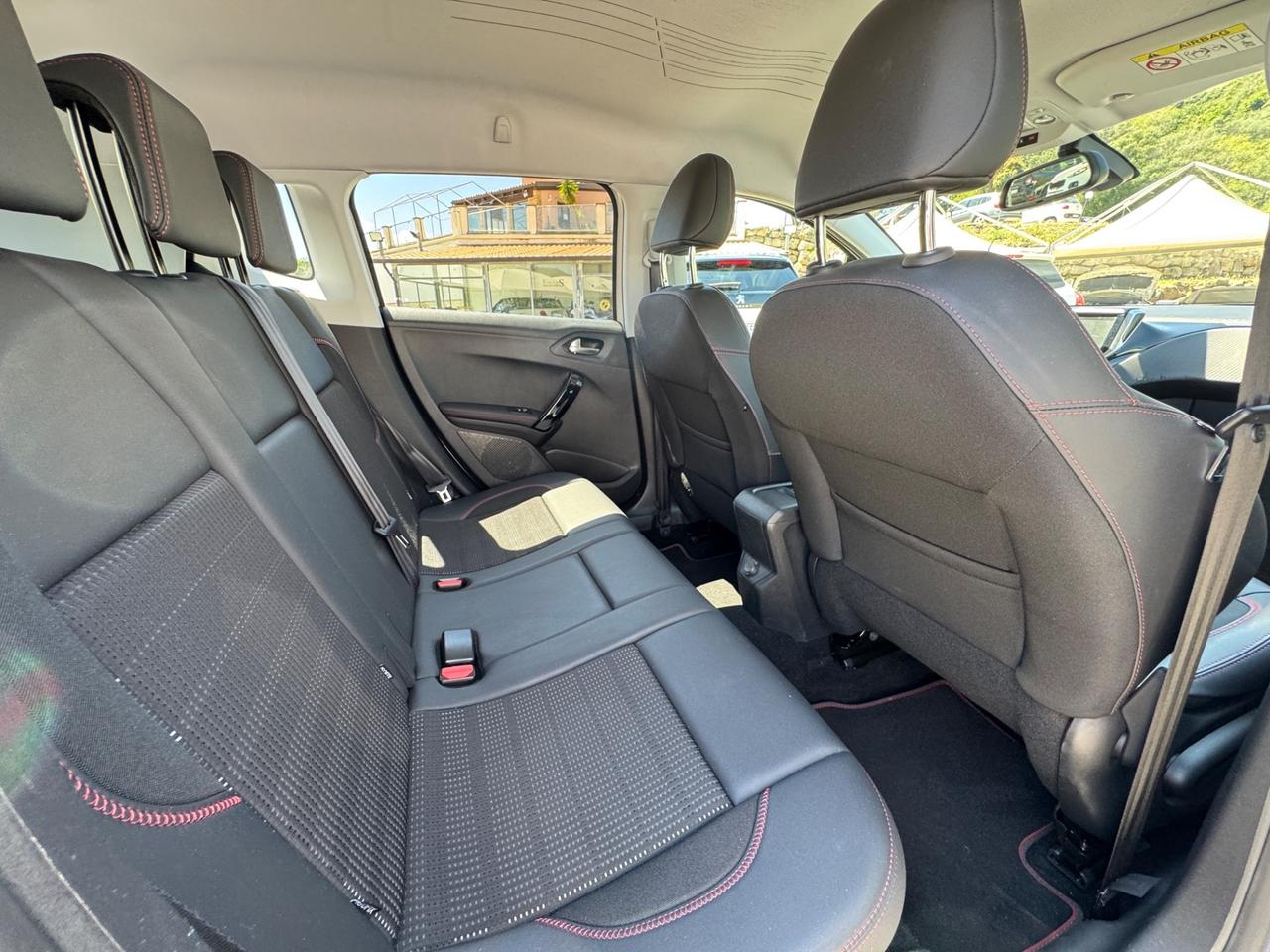 Peugeot 2008 BlueHDi 100 S&S GT Line