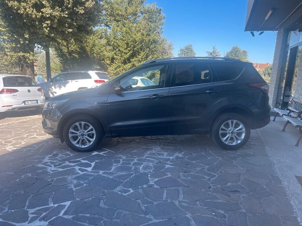 Ford Kuga 1.5 TDCI 120 CV S&S 2WD ST-Line Business NEO PATENTATI