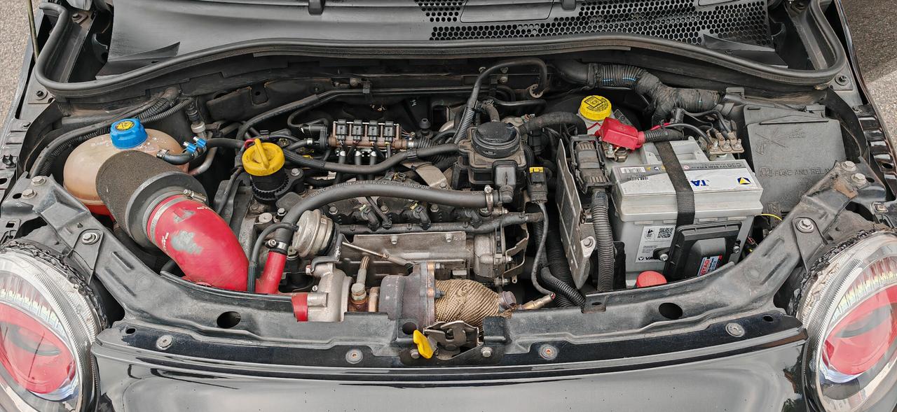Abarth 500 1.4 Turbo T-Jet Custom LPG