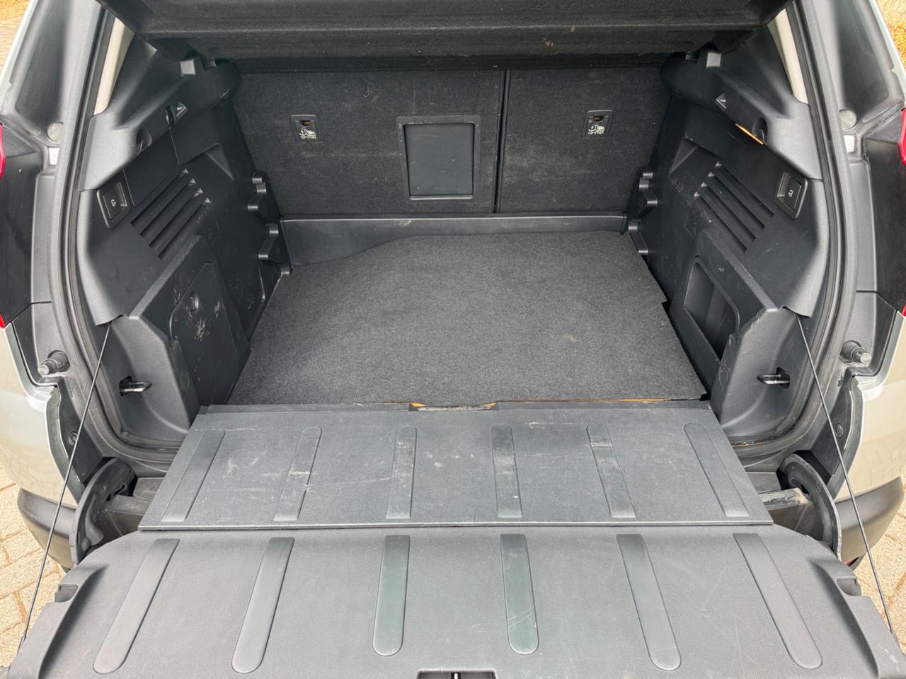 Peugeot 3008 1.6 HDi 110CV 2010
