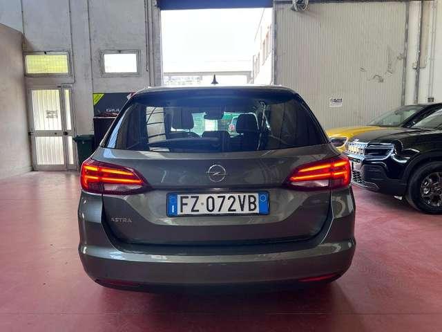 Opel Astra 1.5 CDTI 122 CV