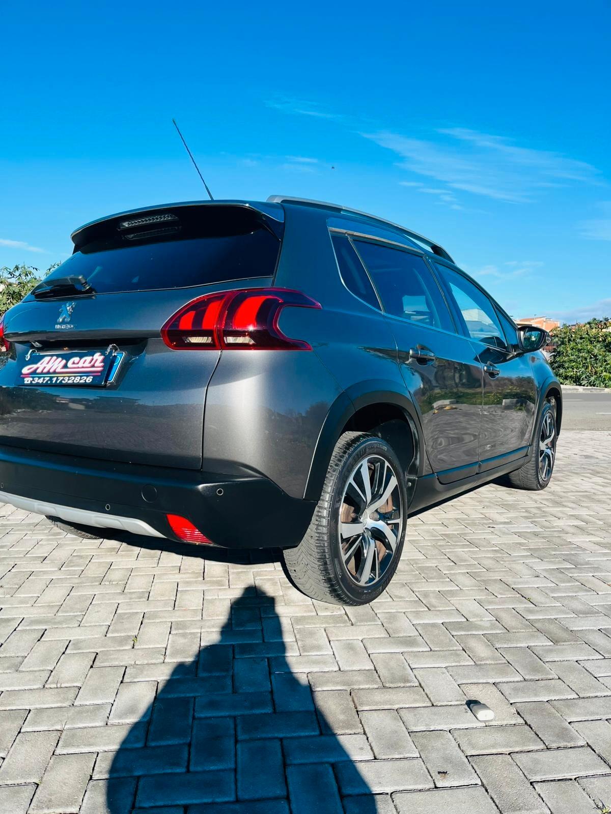 Peugeot 2008 1.6HDI PARI AL NUOVO FULL 2017