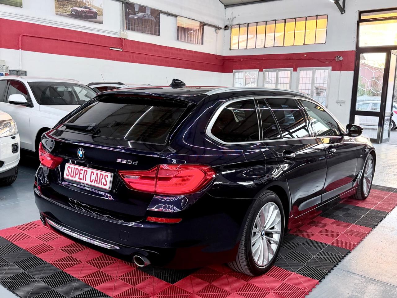 BMW 520d 190CV AUTOMATICO Touring Luxury-Line EURO 6 C GARANZIA