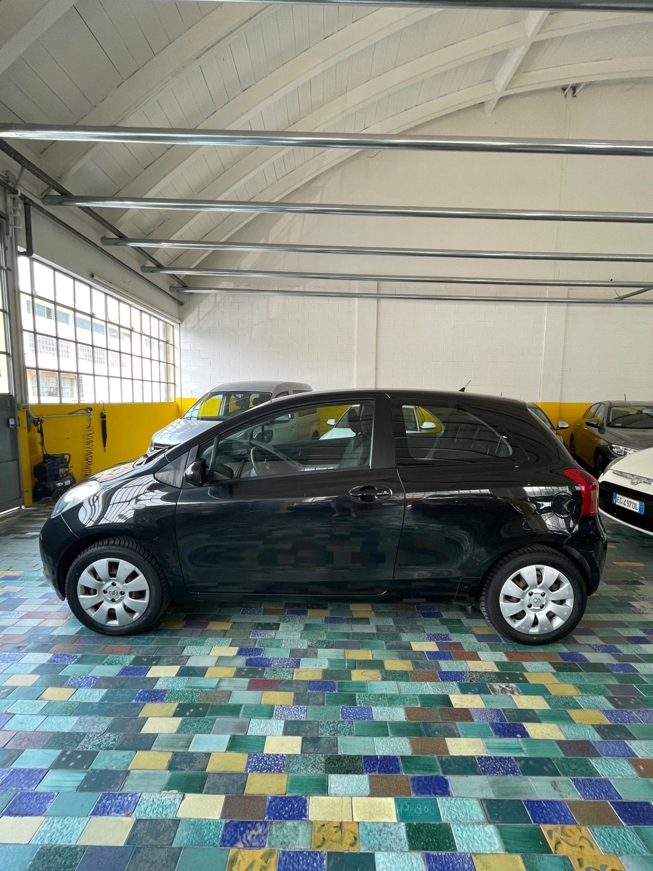 Toyota Yaris 1.0 Gpl VALIDO FINO AL 2032