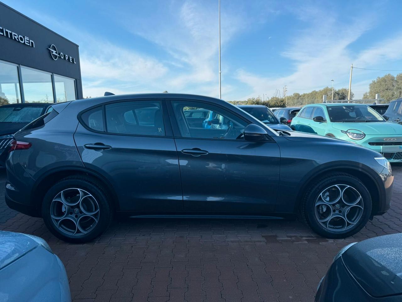 Alfa Romeo Stelvio 2.2 Turbodiesel 190 CV AT8 Q4 Super