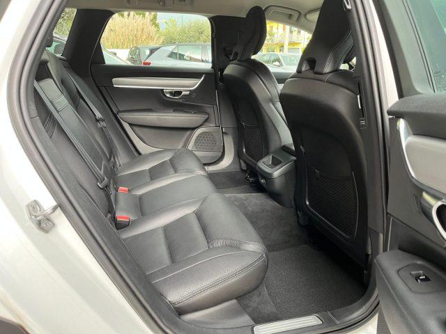 VOLVO V90 Cross Country D4 AWD Geartronic Business Plus