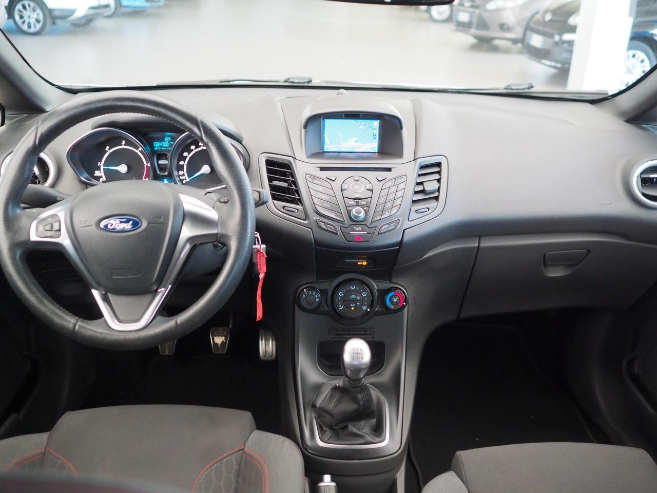 Ford Fiesta 1.5 TDCi 75CV 5 porte ST-Line