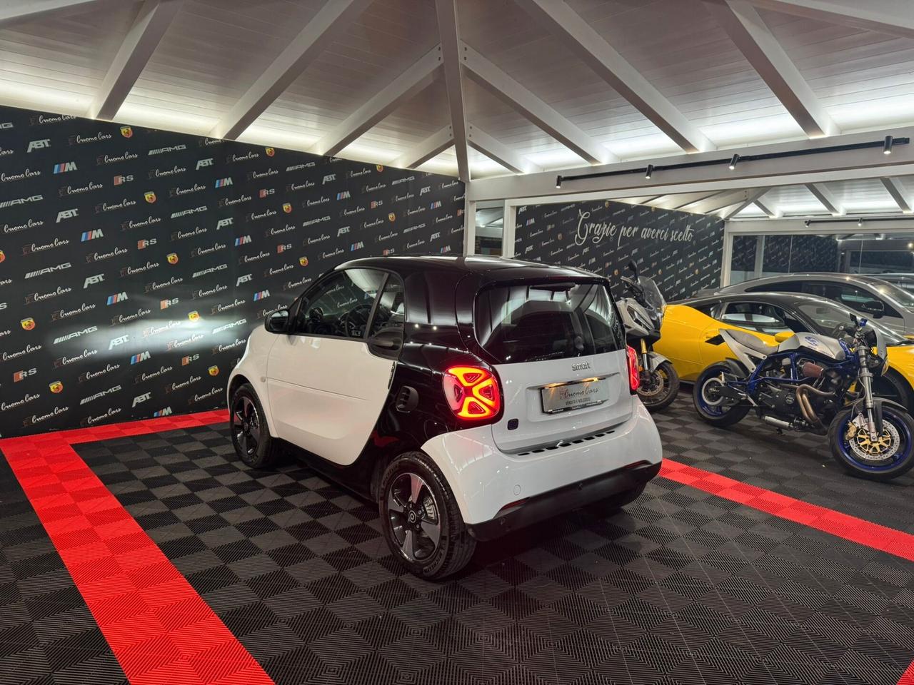 Smart ForTwo EQ Pulse *XENON*APPLECARPLAY*TETTOPANO