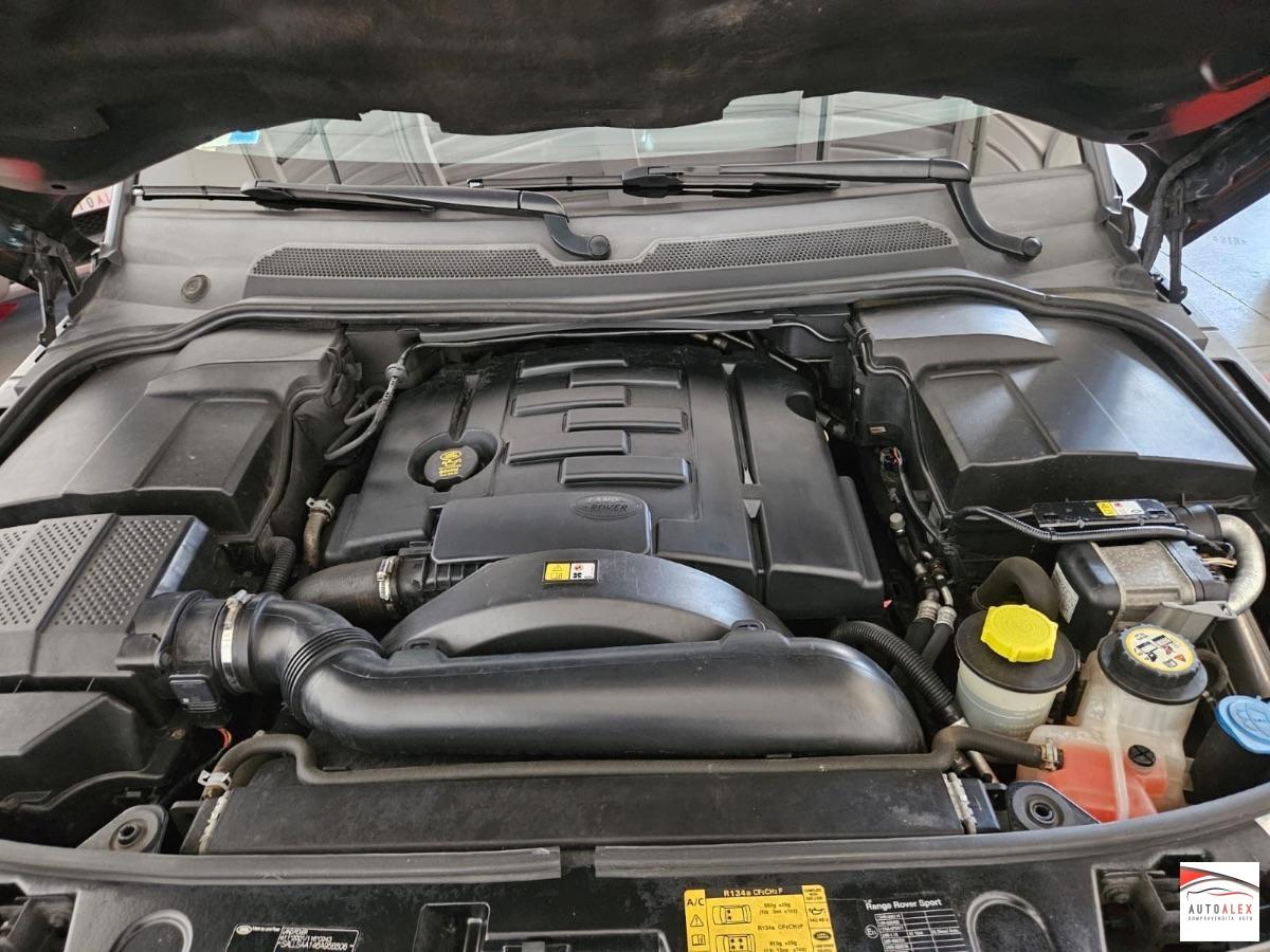 LAND ROVER - Range Rover Sport 2.7 tdV6 HSE auto