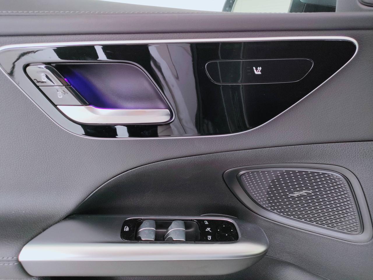 Mercedes-Benz Classe C-W206 Berlina 2021 - C 220 d mhev AMG Line Advanced 200cv auto